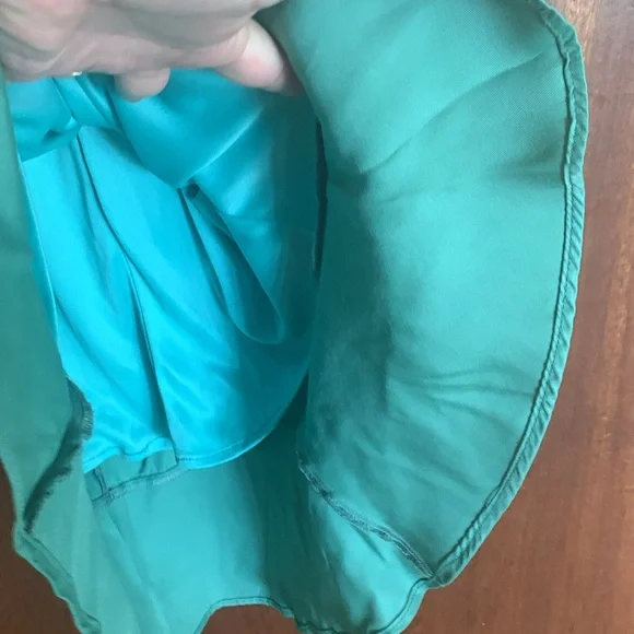 Lady Pipa Green Fitted Dress - Picture 4 of 7